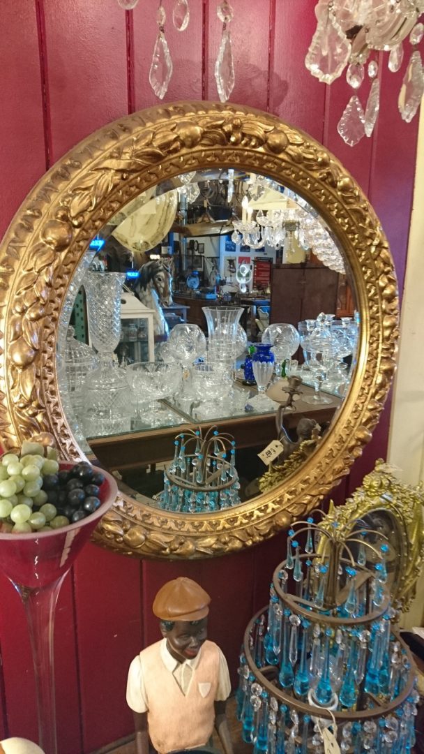 wandelen Distributie voor mij Ovale Barok spiegel met gouden lijst - Rinus de Bruin
